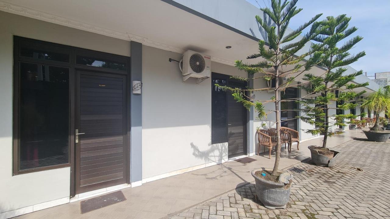 OYO 90831 Hotel Gardenia Prambanan Surakarta  Bagian luar foto