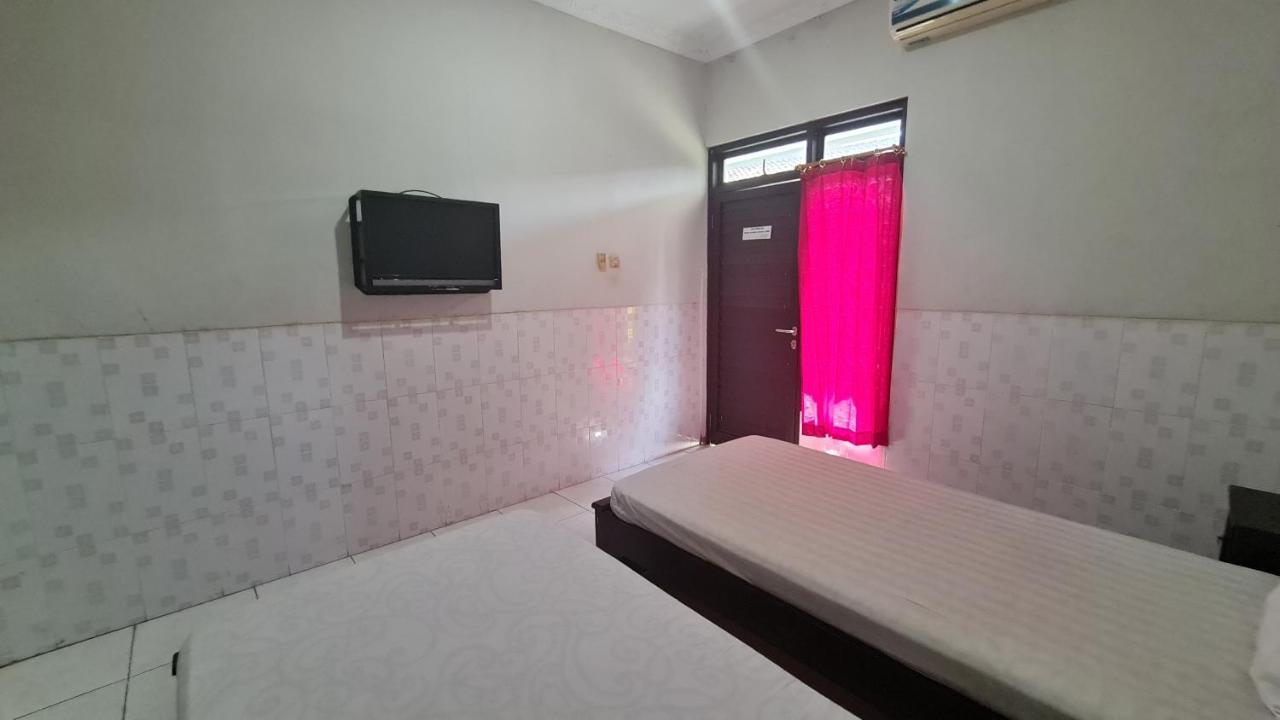 OYO 90831 Hotel Gardenia Prambanan Surakarta  Bagian luar foto